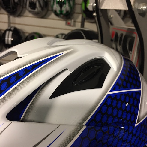 Зимний шлем с подогревом визора IXS