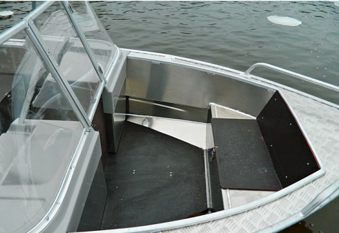 Алюминиевый катер Wyatboat-430 DCM