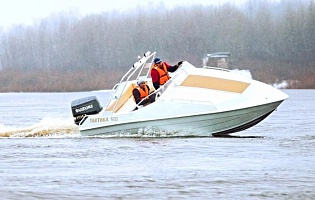 Каютный катер Тактика-600 Cruise