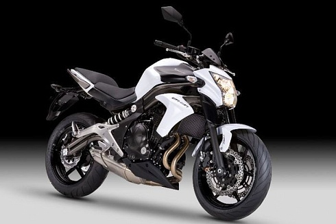 Мотоцикл б/у Kawasaki er-6n 2014 белый