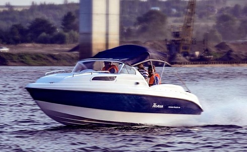 Стеклопластиковые лодки Неман 550