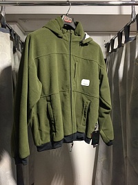 Куртка оле с капюшоном
