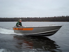 Алюминиевая лодка Wellboat-42 румпельное управление