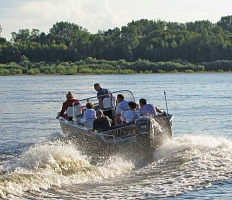 Wyatboat-660